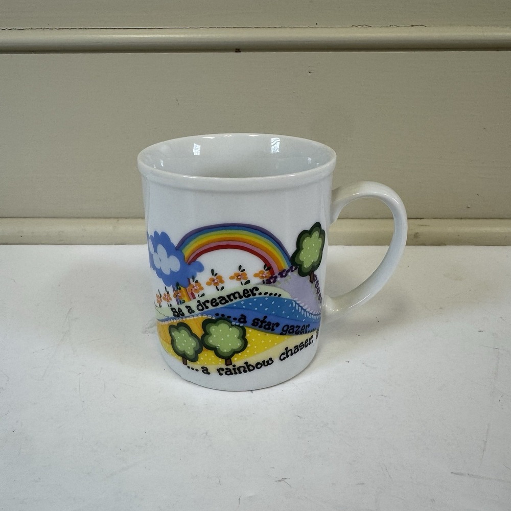 Vintage Rainbow Coffee Mug Message Mugs "Be A Dreamer A Rainbow Chaser" Gifting - Picture 2 of 7